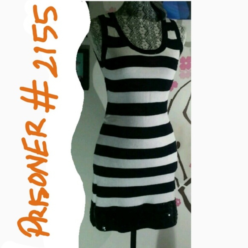 Black and White Sexy Comfort Costume